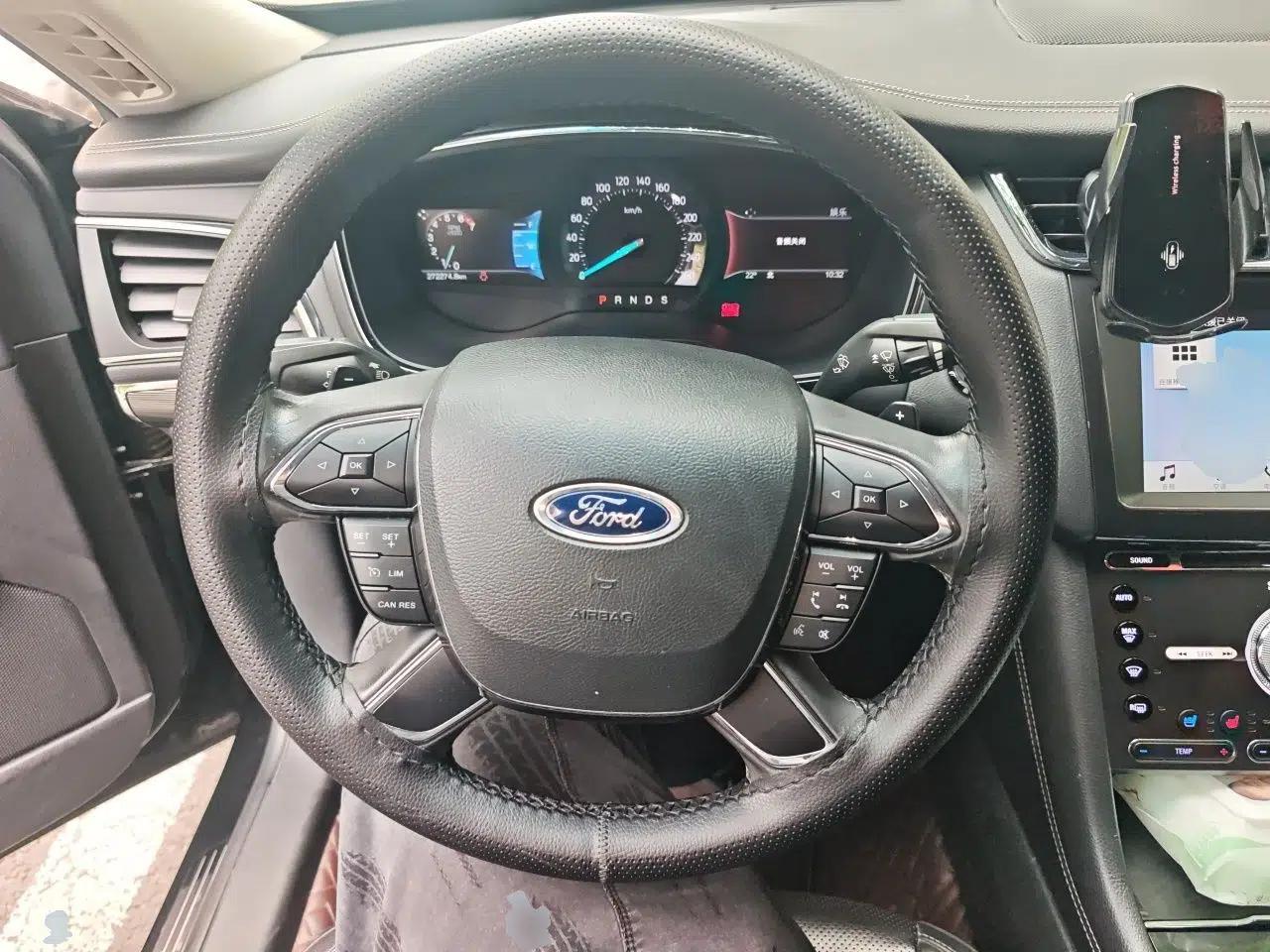 Ford Taurus 2017 EcoBoost 245 Luxury Model — миниатюра 11