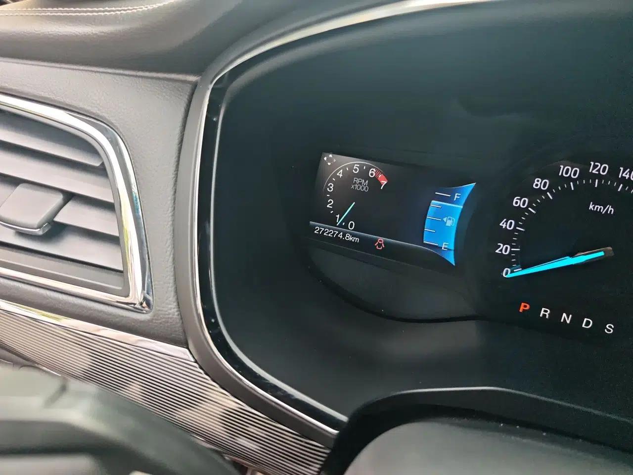 Ford Taurus 2017 EcoBoost 245 Luxury Model — миниатюра 13