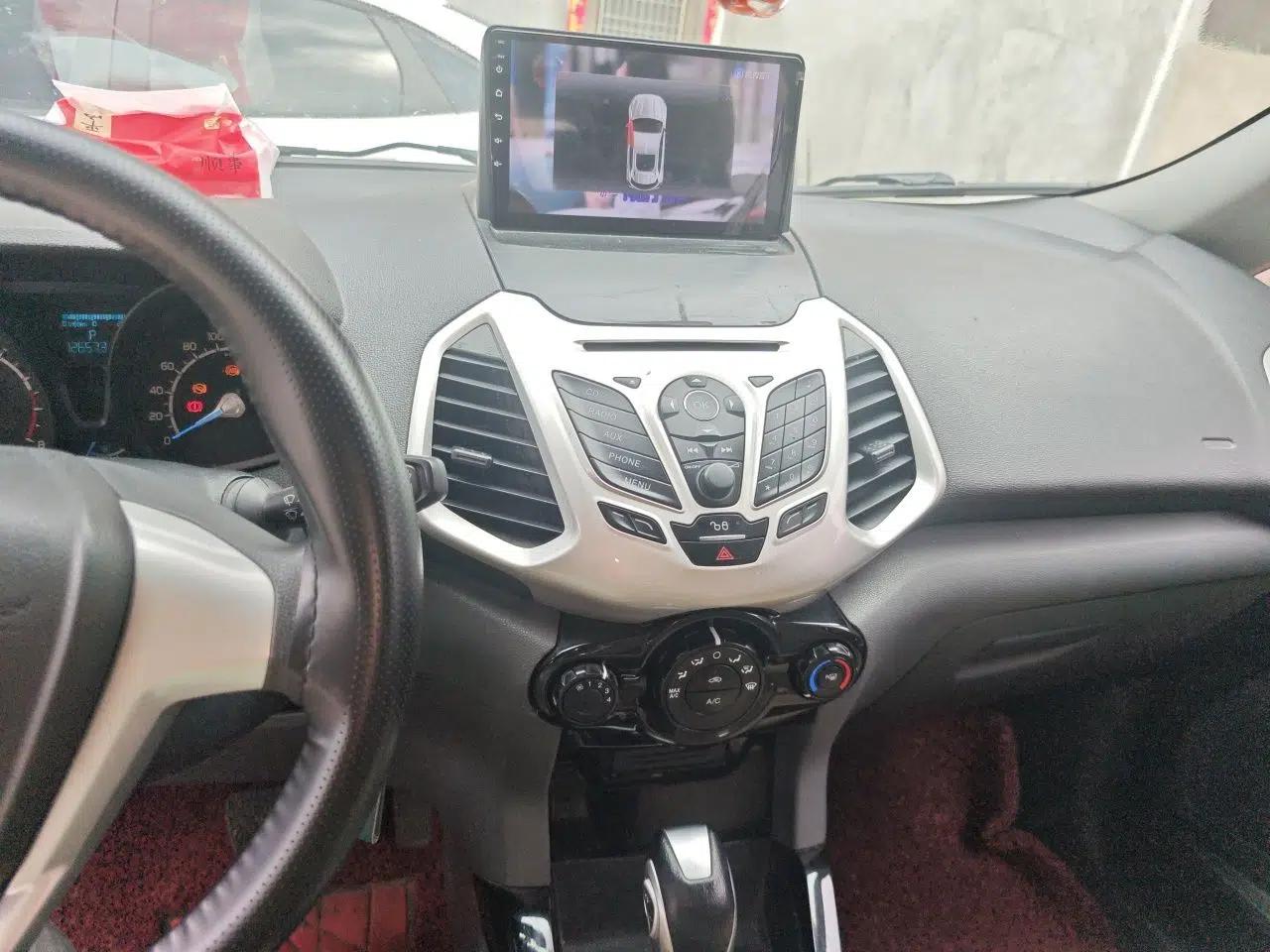 Ford EcoSport 2013 1.5L Automatic Fashion Model — миниатюра 14