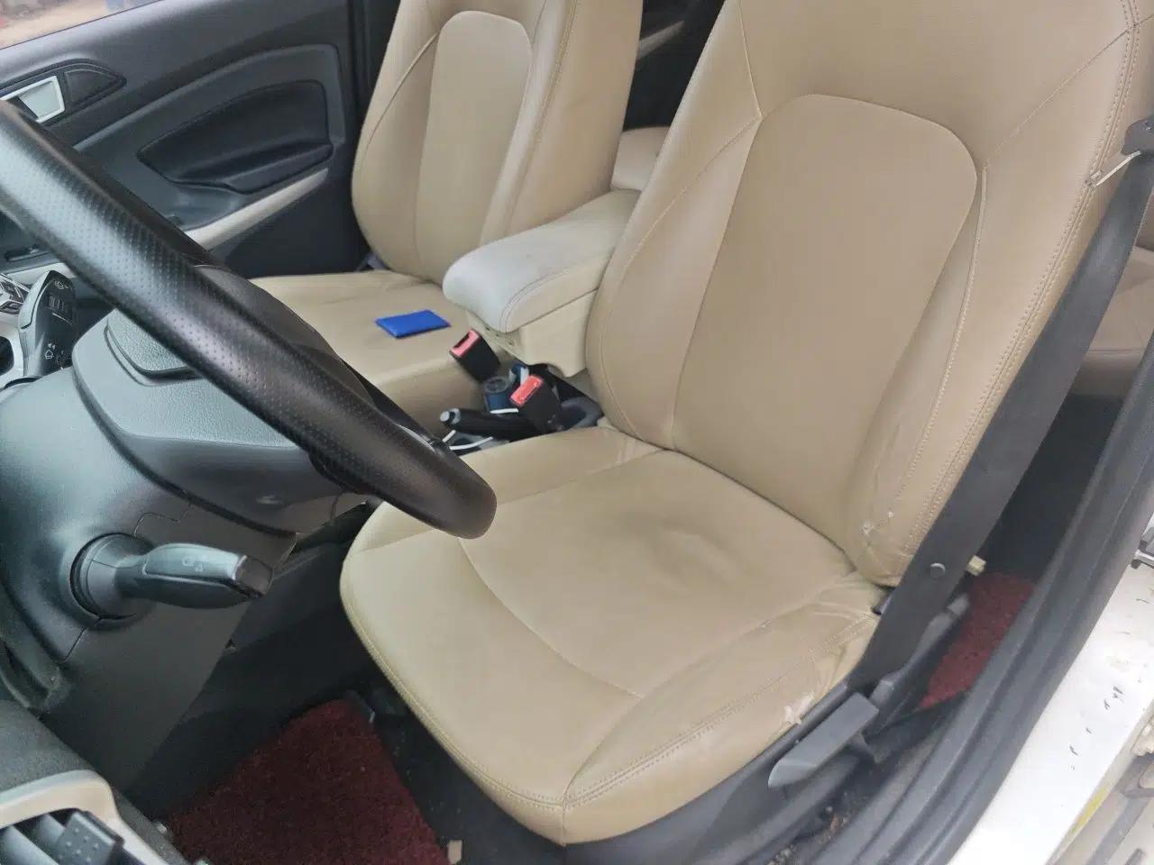 Ford EcoSport 2013 1.5L Automatic Fashion Model — миниатюра 16