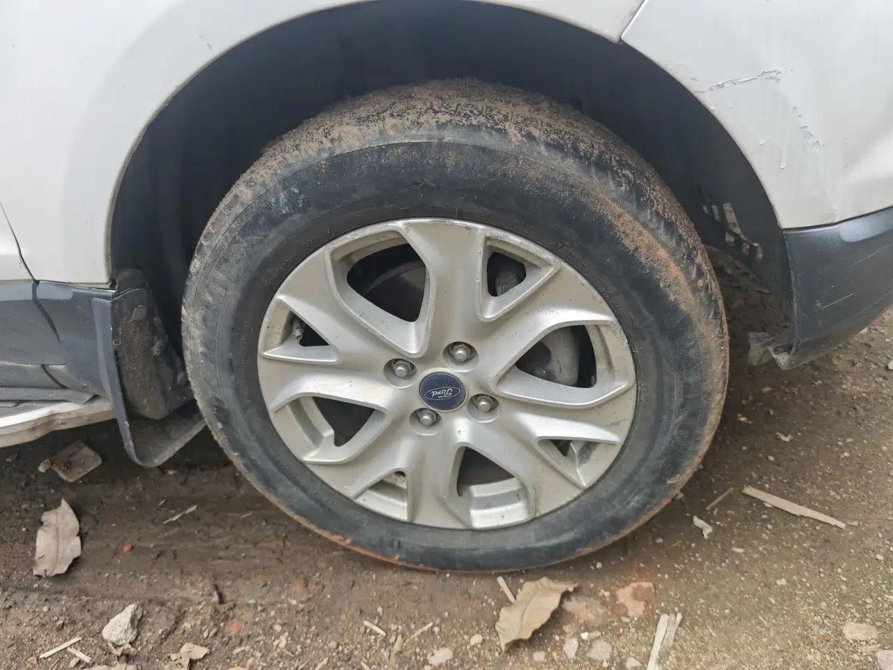 Ford EcoSport 2013 1.5L Automatic Fashion Model — миниатюра 8