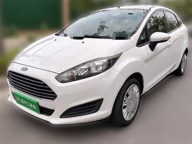 Ford Fiesta 2013 Sedan 1.5L Manual Fashion Edition