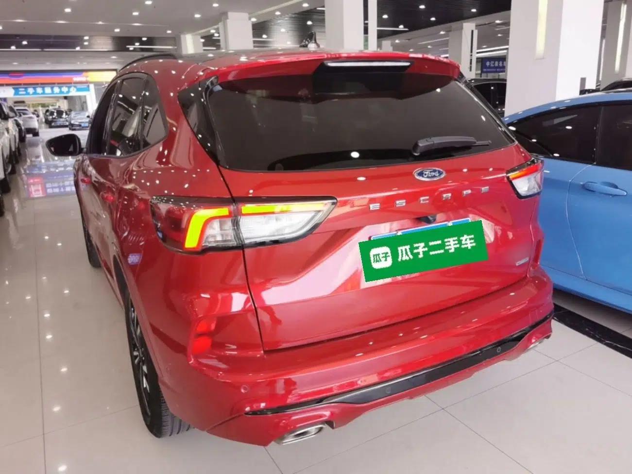Ford Escape 2020 EcoBoost 245 Four-Wheel Drive Luxury Edition — миниатюра 4