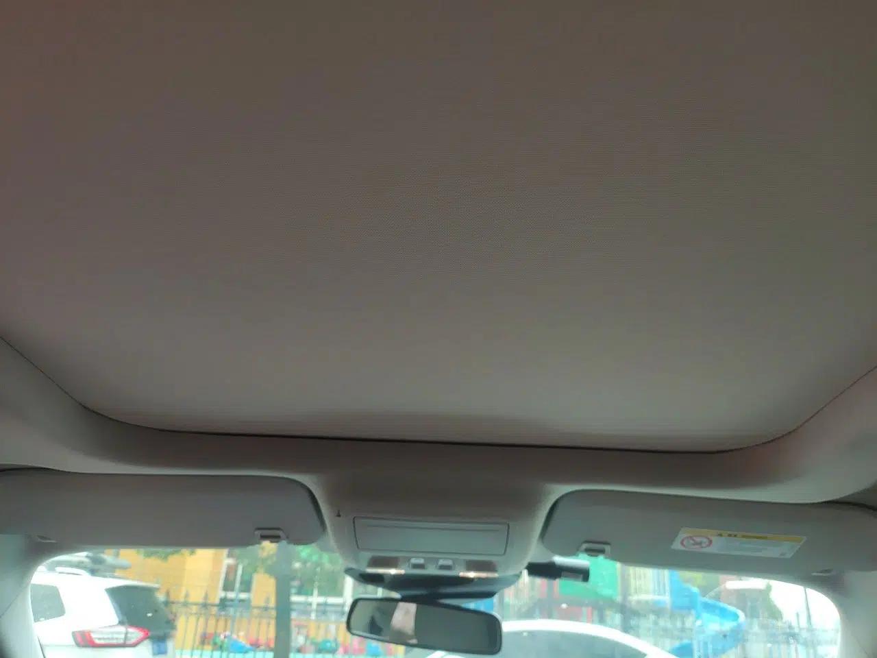 Ford Escape 2024 EcoBoost 245 Two-Wheel-Drive Xiangxiang Model — миниатюра 19