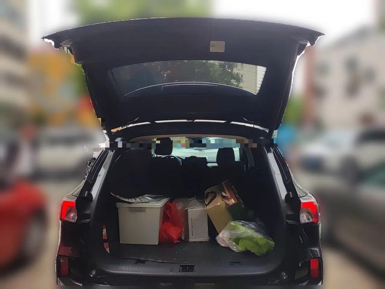 Ford Escape 2024 EcoBoost 245 Two-Wheel-Drive Xiangxiang Model — миниатюра 20