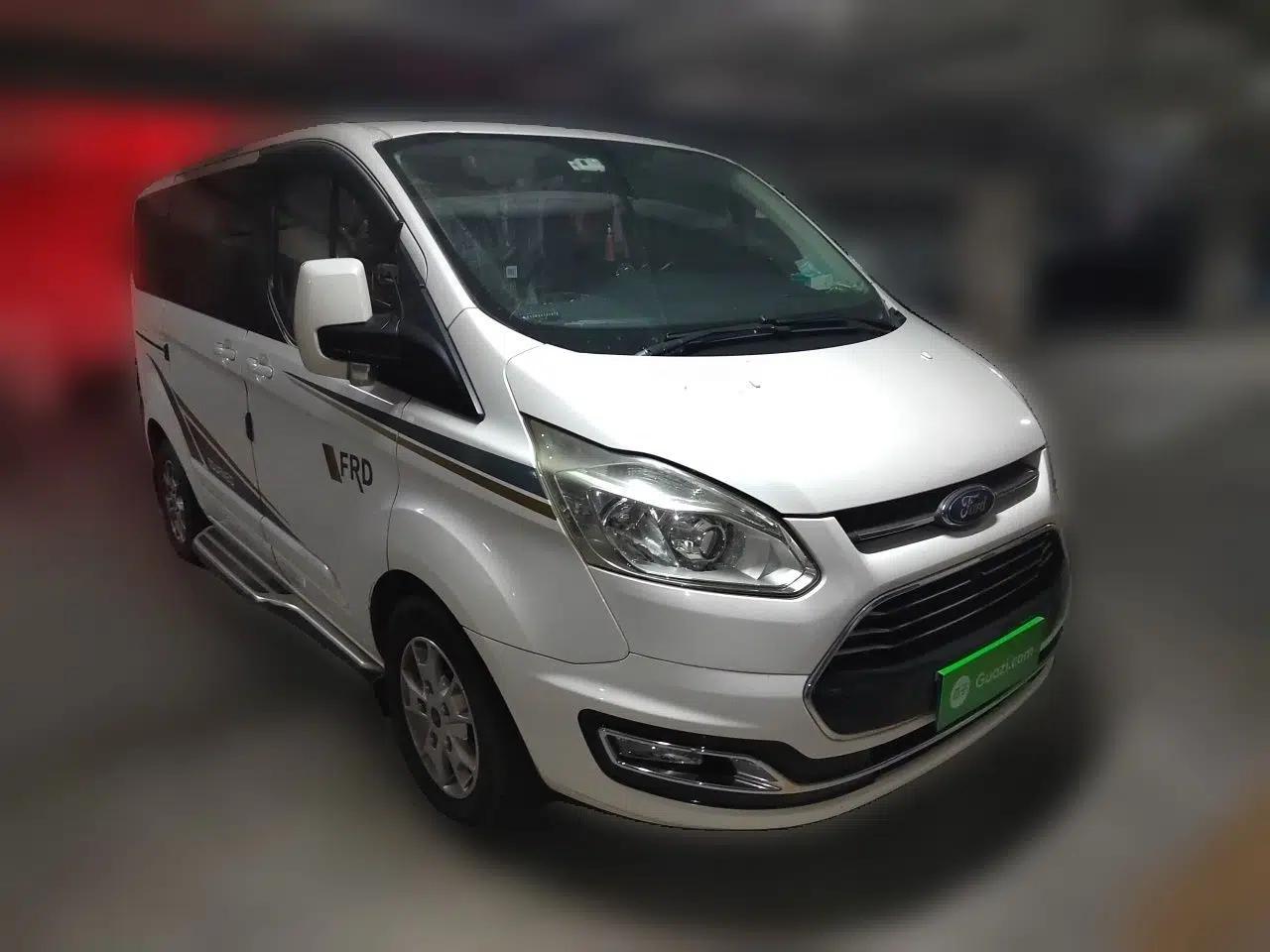 Ford Tourneo Custom 2017 2.0T Automatic Elite Edition — миниатюра 3