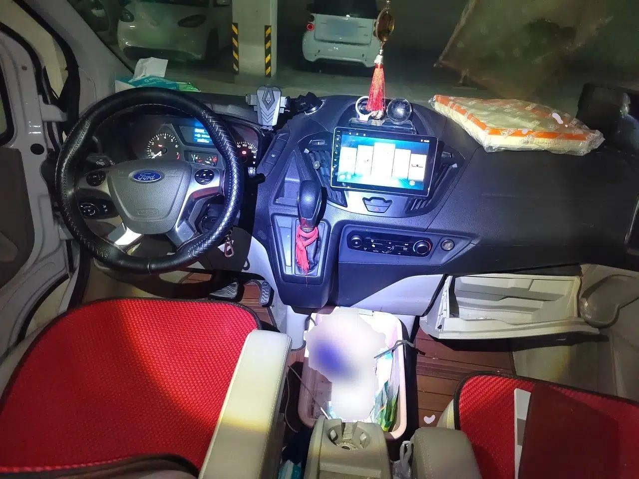 Ford Tourneo Custom 2017 2.0T Automatic Elite Edition — миниатюра 10