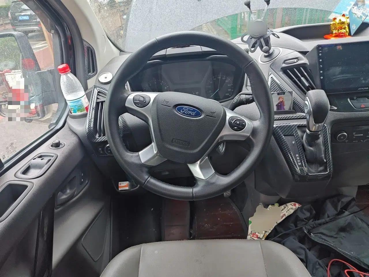 Ford Tourneo Custom 2020 Revised Version 2.0T Automatic Elite Edition — миниатюра 11