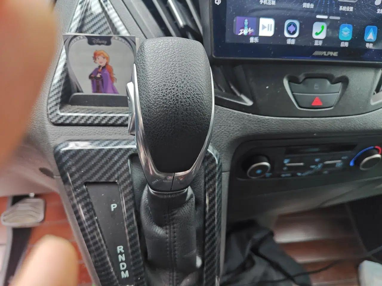Ford Tourneo Custom 2020 Revised Version 2.0T Automatic Elite Edition — миниатюра 15