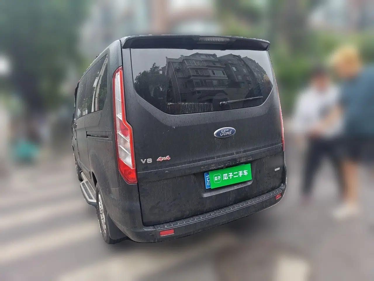 Ford Tourneo Custom 2020 Revised Version 2.0T Automatic Elite Edition — миниатюра 4