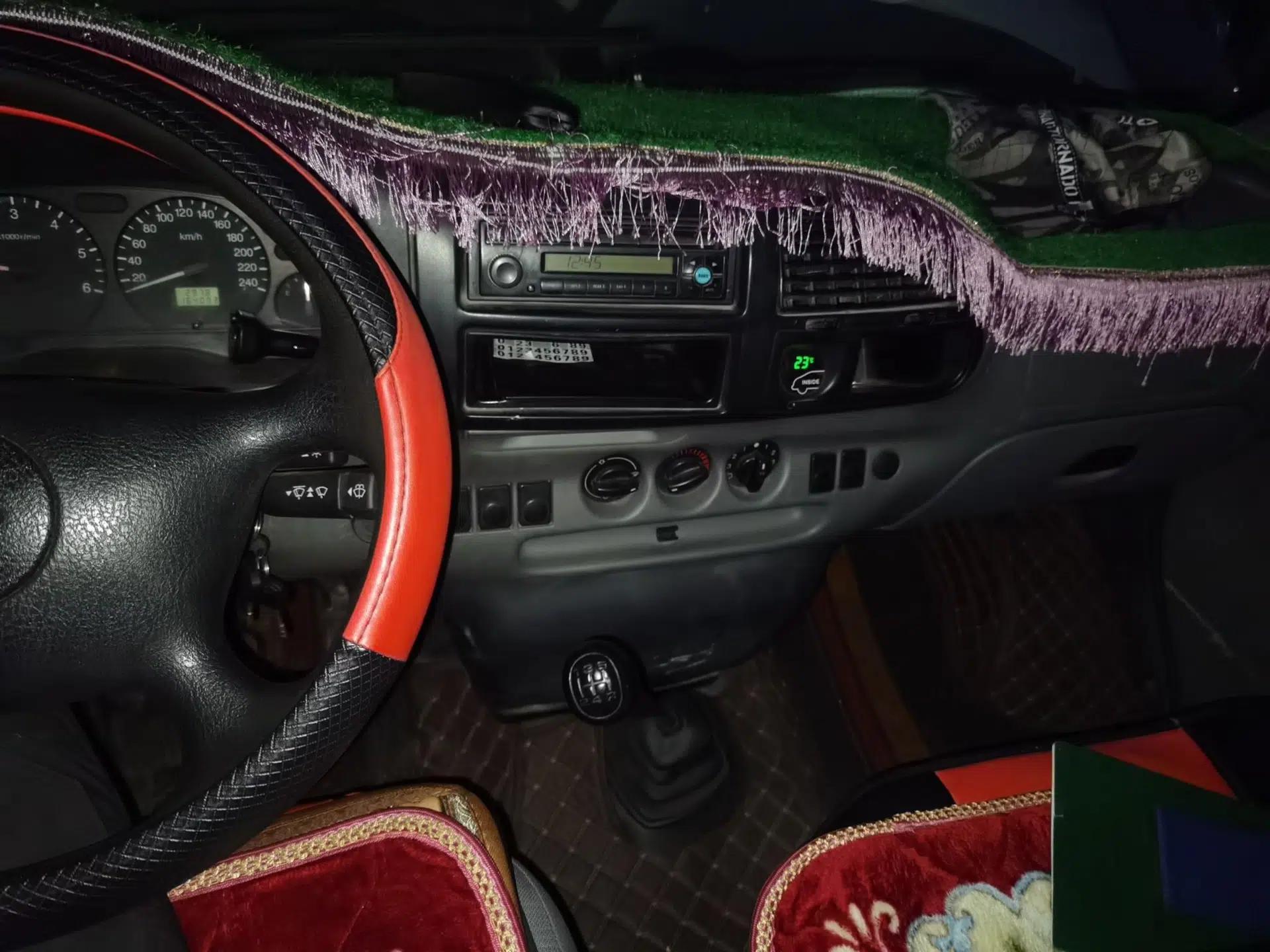Ford Classic Transit 2009 2.8T Diesel Standard Version Short Wheelbase Mid-Roof JX493ZLQ3 — миниатюра 14