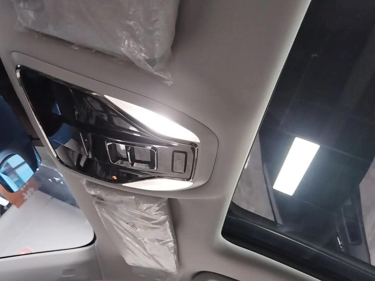 Ford Equator Sport 2022 EcoBoost 170 Platinum Edition — миниатюра 22