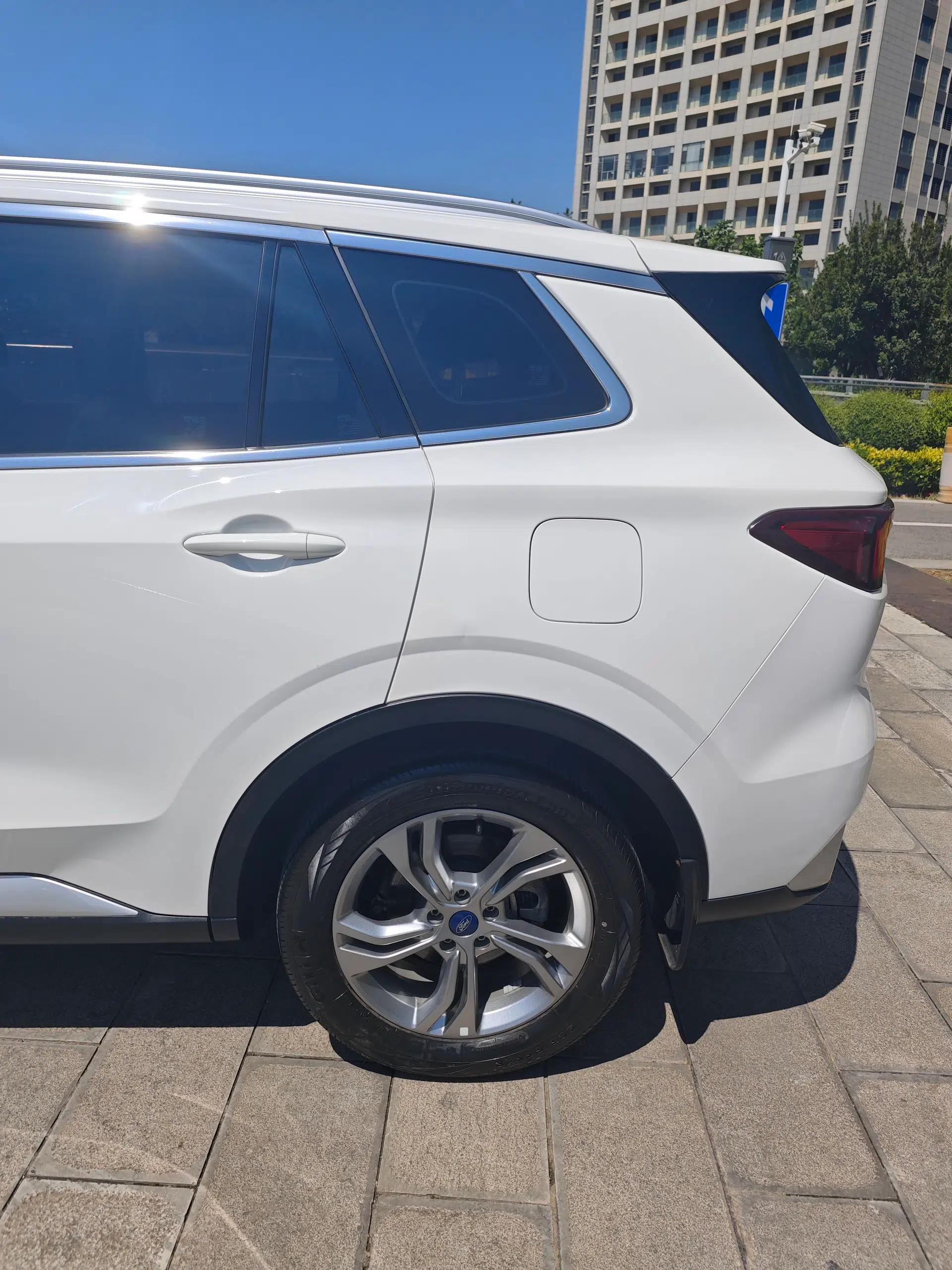 Ford Equator Sport 2022 EcoBoost 170 Platinum Edition — миниатюра 8