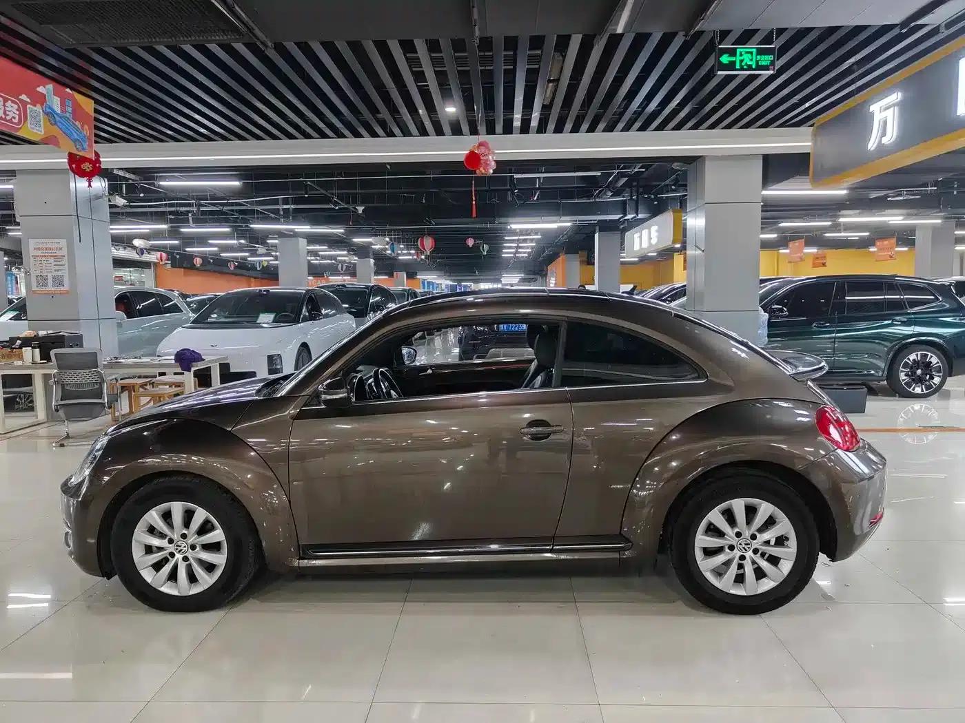 2013 Volkswagen Beetle 1.4TSI Comfort — миниатюра 4