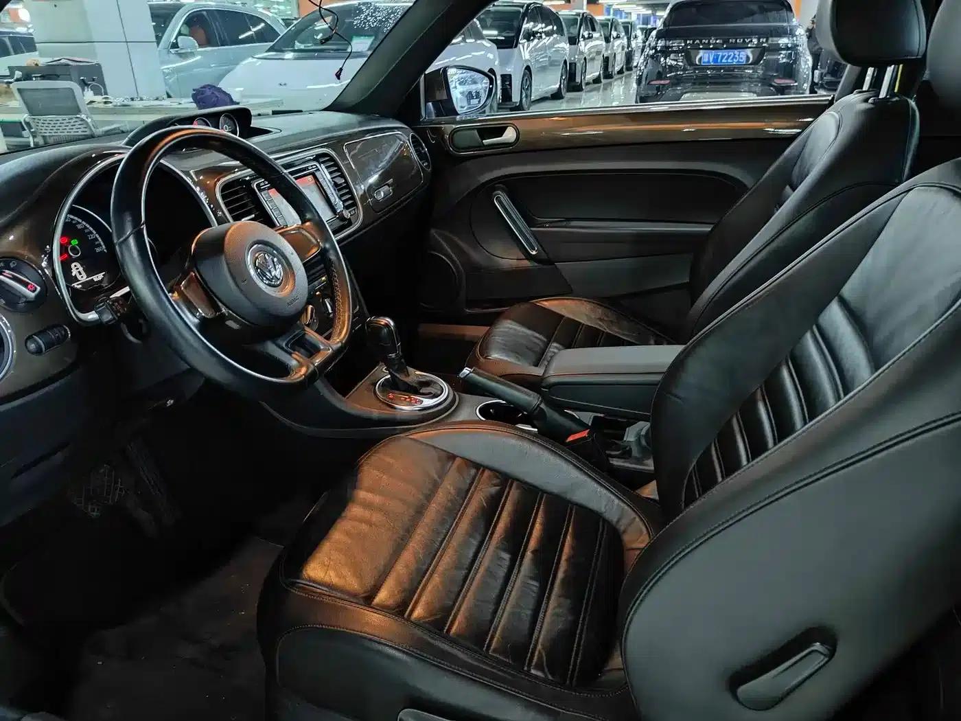 2013 Volkswagen Beetle 1.4TSI Comfort — миниатюра 9
