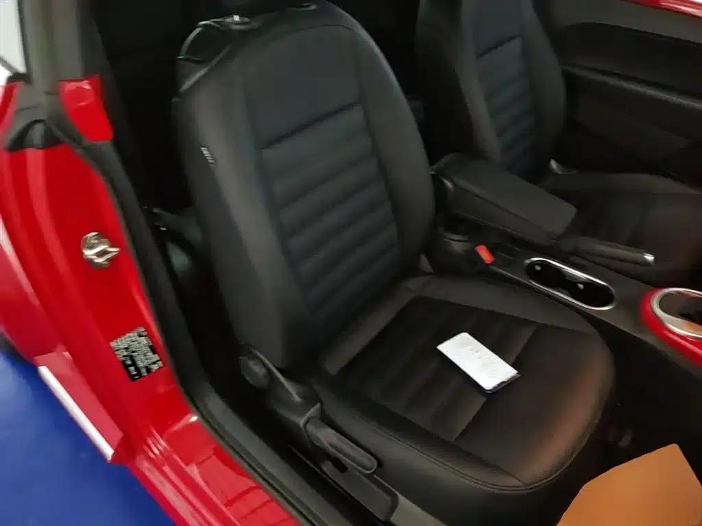 2018 Volkswagen Beetle 180TSI Comfortline — миниатюра 25