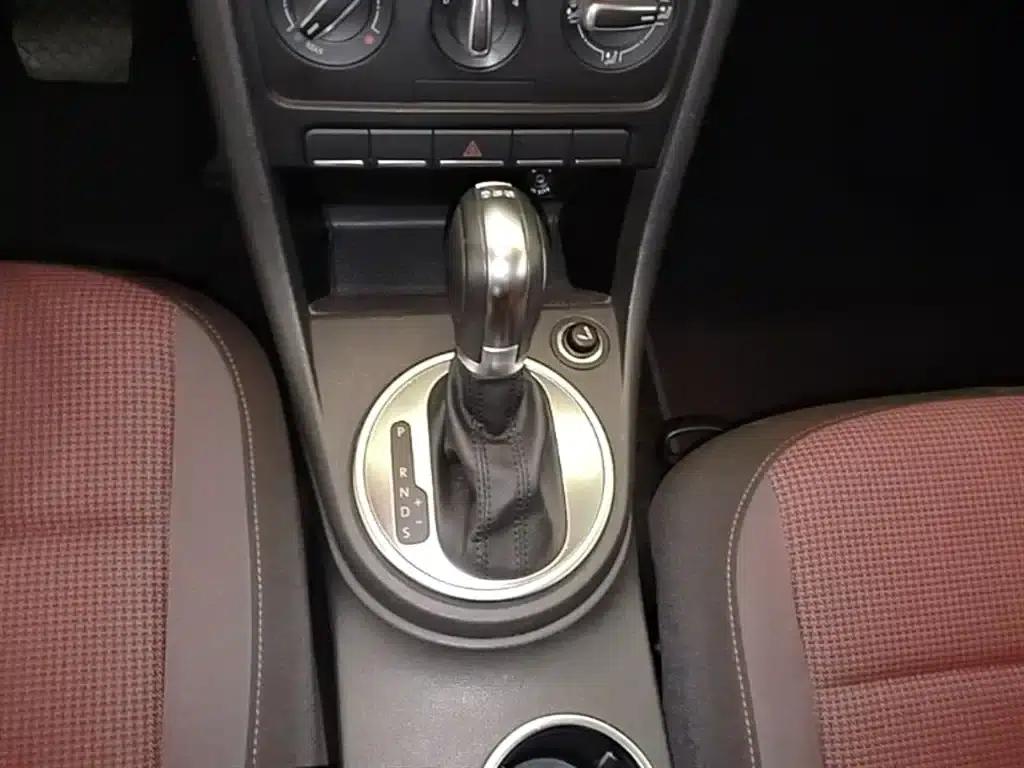 2014 Volkswagen Beetle 1.2TSI Fashion Edition — миниатюра 14