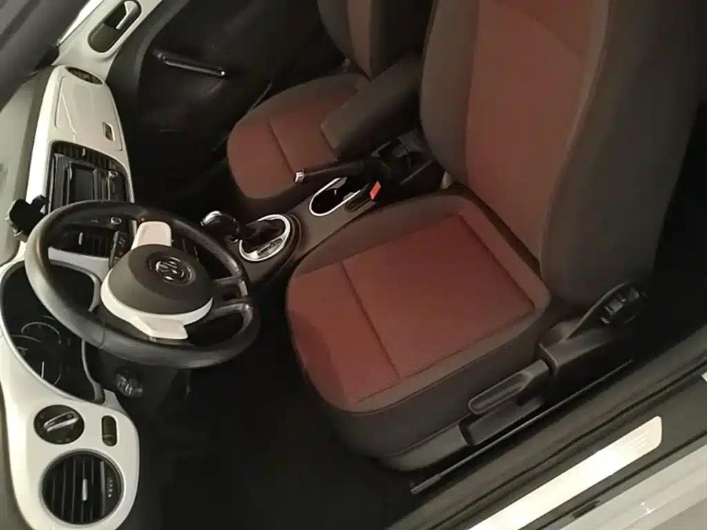 2014 Volkswagen Beetle 1.2TSI Fashion Edition — миниатюра 15