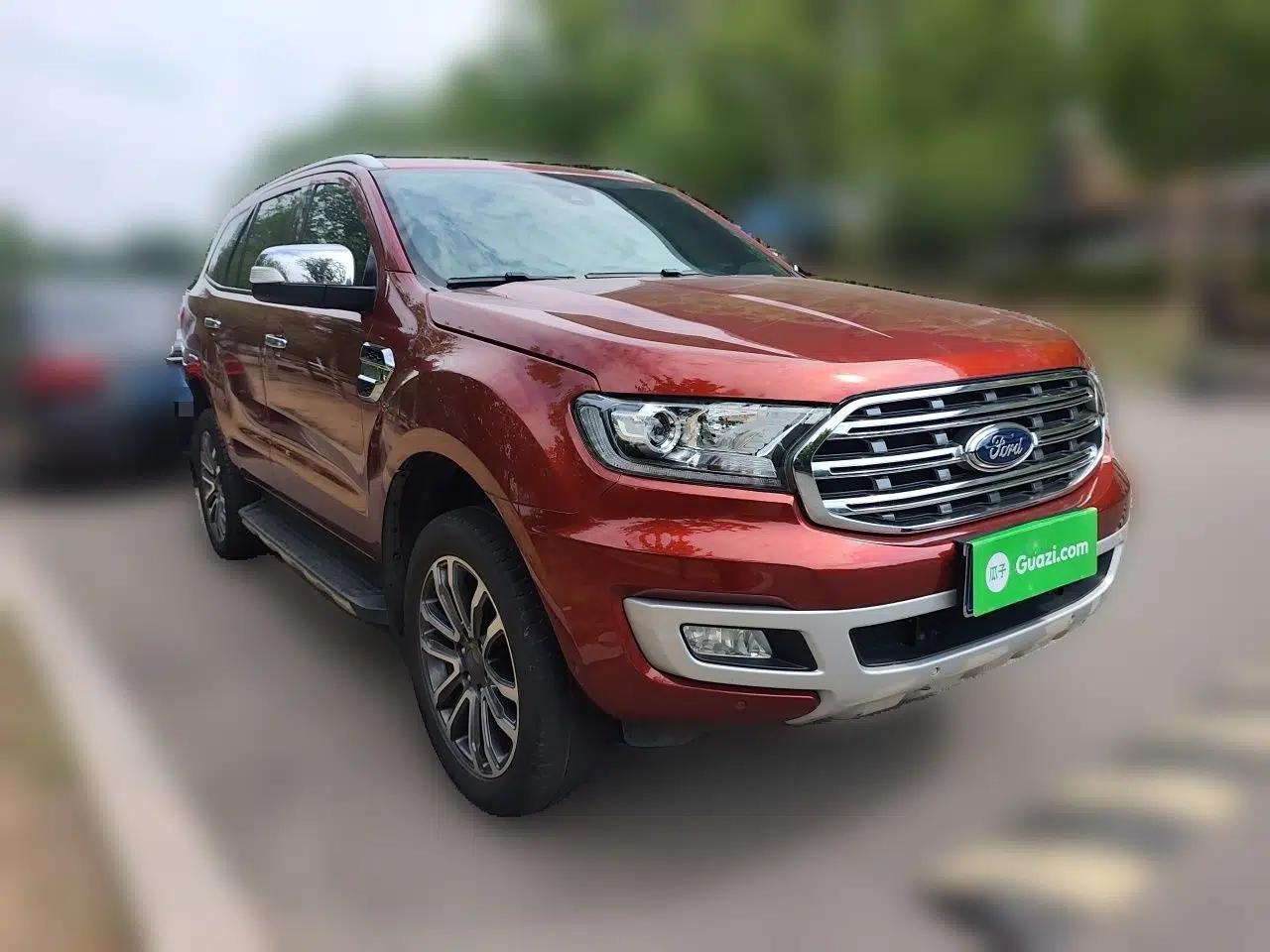 Ford Everest 2019 2.0T Gasoline Automatic 4x4 Flagship Edition 7 Seats — миниатюра 3