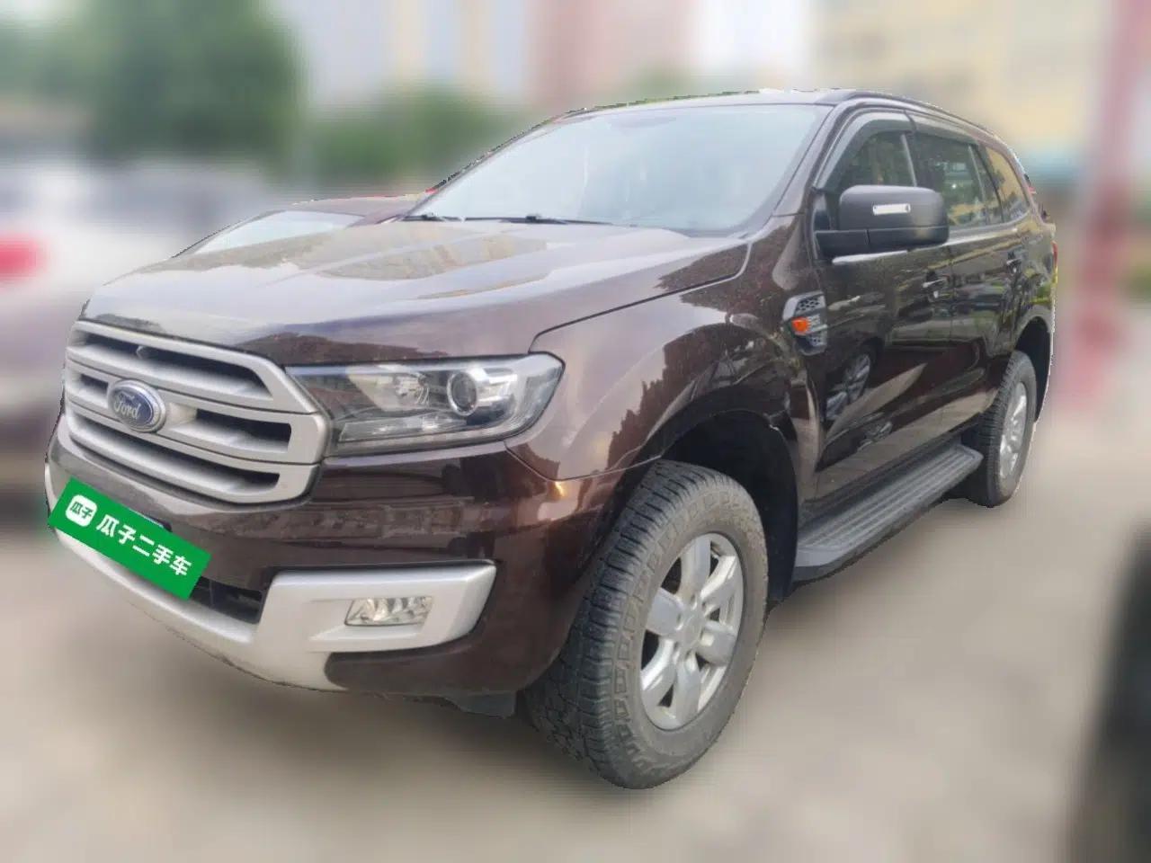 Ford Everest 2017 2.0T Gasoline Automatic 4x4 Elite Edition 5 Seats — миниатюра 1