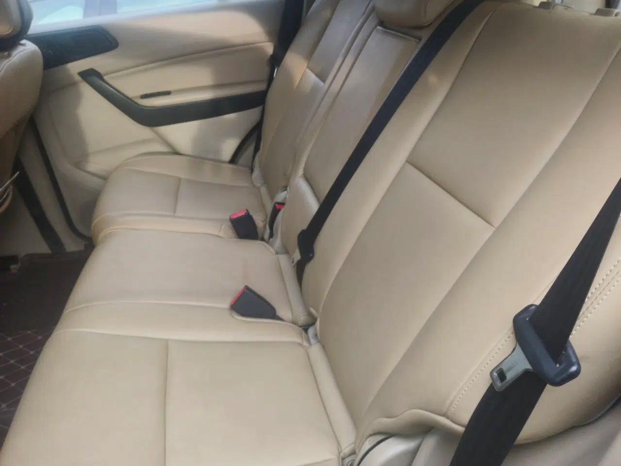 Ford Everest 2017 2.0T Gasoline Automatic 4x4 Elite Edition 5 Seats — миниатюра 18