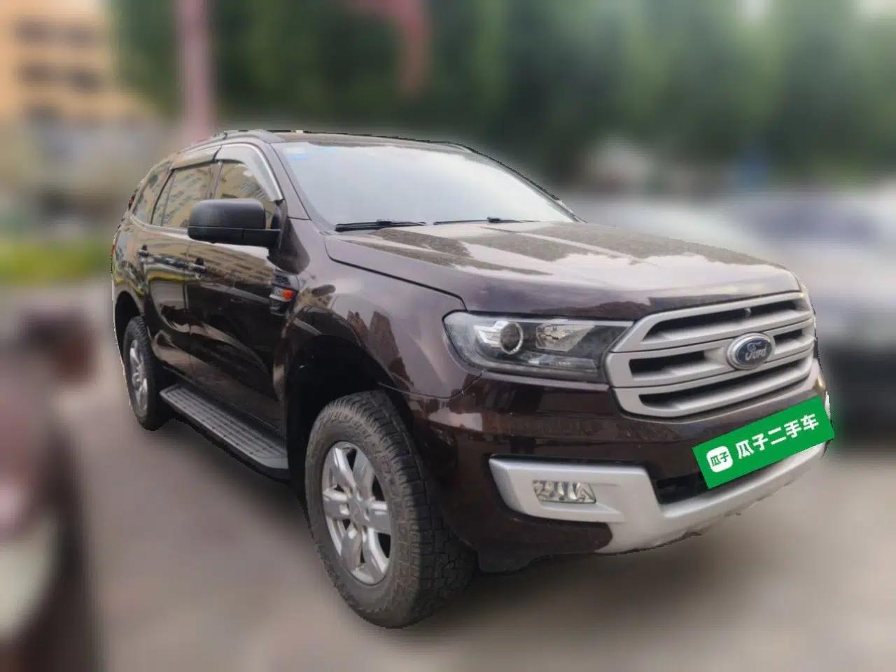 Ford Everest 2017 2.0T Gasoline Automatic 4x4 Elite Edition 5 Seats — миниатюра 3