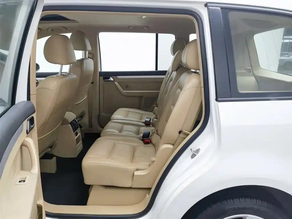 2011 Volkswagen Touran 1.4T Manual Smart Edition 5-seater — миниатюра 15