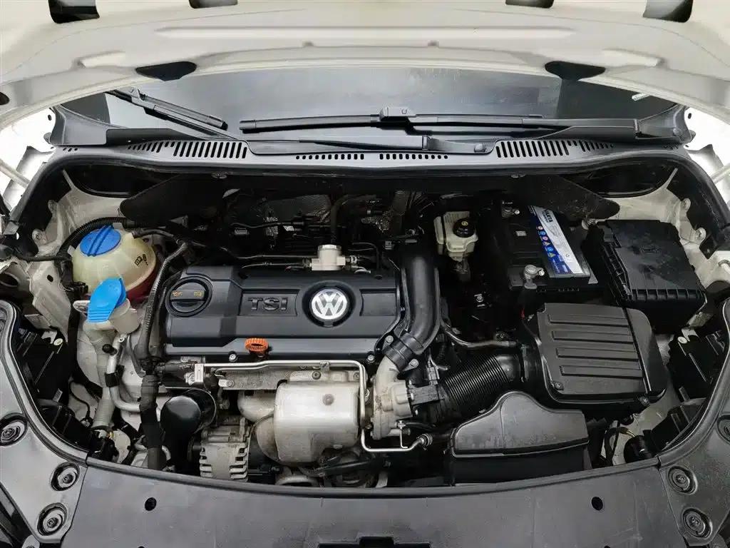 2011 Volkswagen Touran 1.4T Manual Smart Edition 5-seater — миниатюра 6