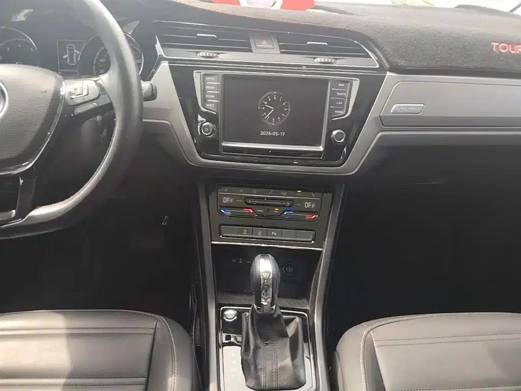 2021 Touran L 280TSI DSG Cross Edition 7-seater — миниатюра 13