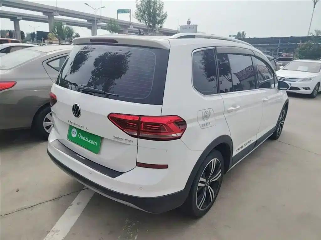 2021 Touran L 280TSI DSG Cross Edition 7-seater — миниатюра 7