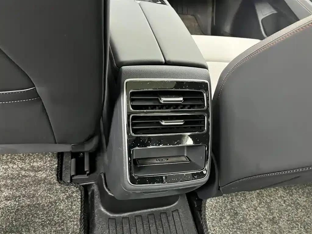 Volkswagen ID.7 VIZZION 2024 AIR — миниатюра 9