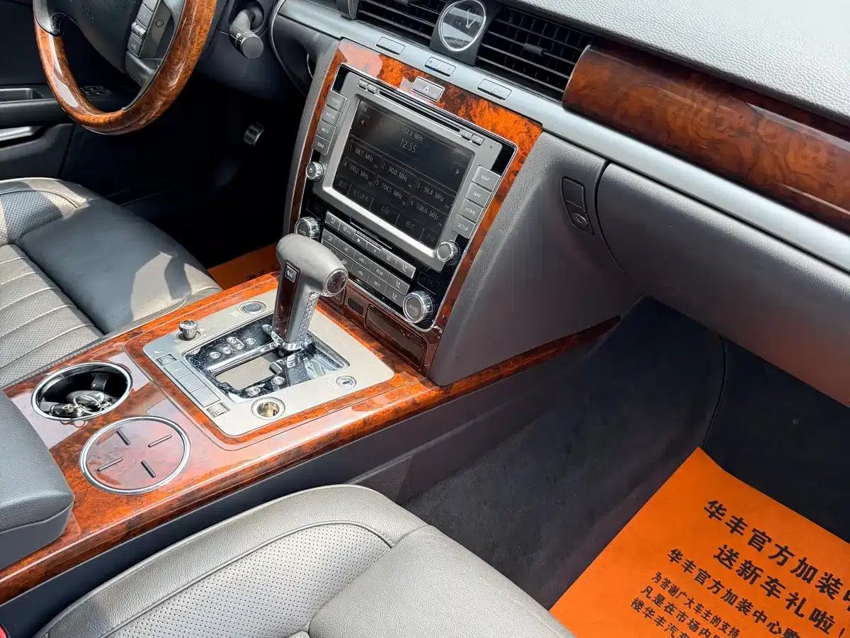 Phaeton 2011 3.6L V6 5-seater Extended Comfort Edition — миниатюра 21