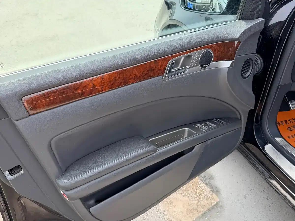 Phaeton 2011 3.6L V6 5-seater Extended Comfort Edition — миниатюра 7