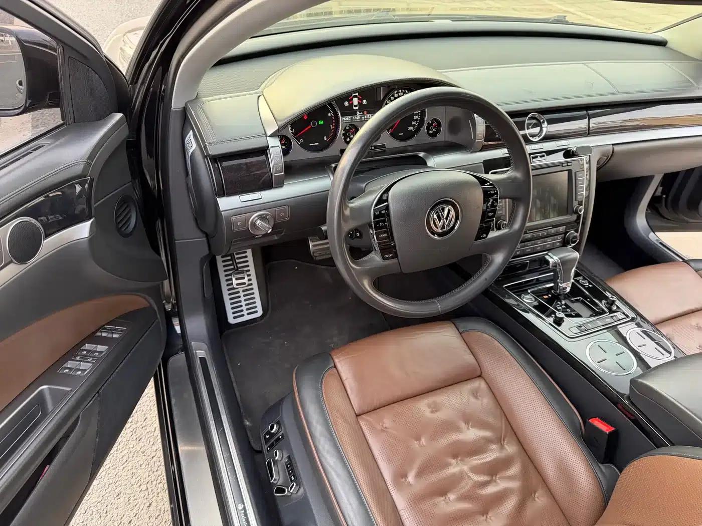 Phaeton 2015 3.0L Exclusive Edition — миниатюра 11