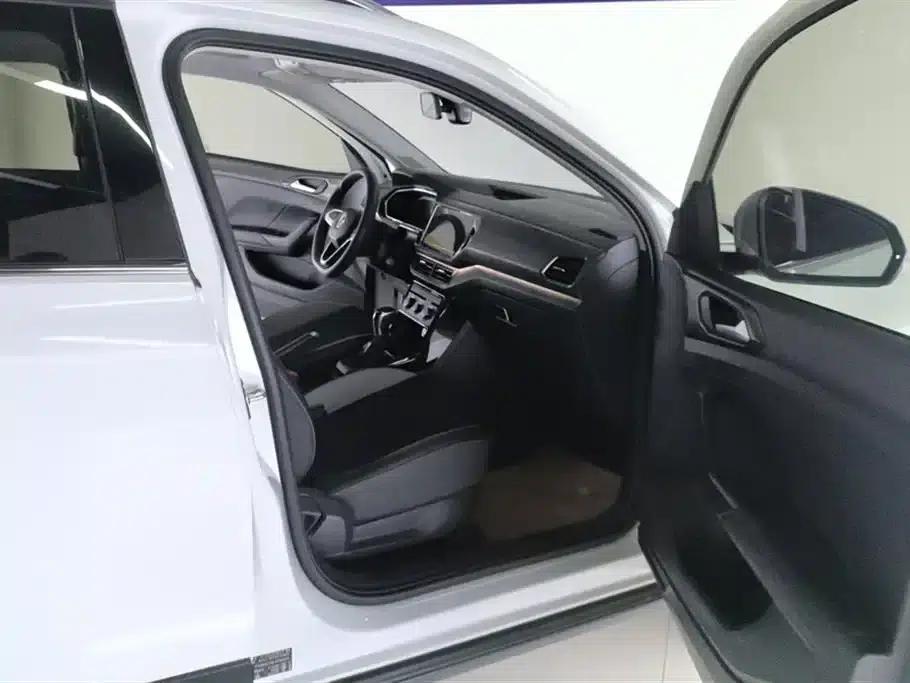 2020 Volkswagen T-Cross 1.5L Automatic Comfort — миниатюра 8