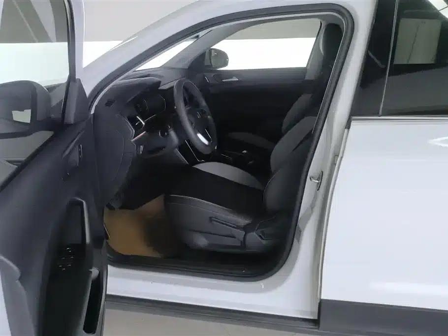 2020 Volkswagen T-Cross 1.5L Automatic Comfort — миниатюра 9