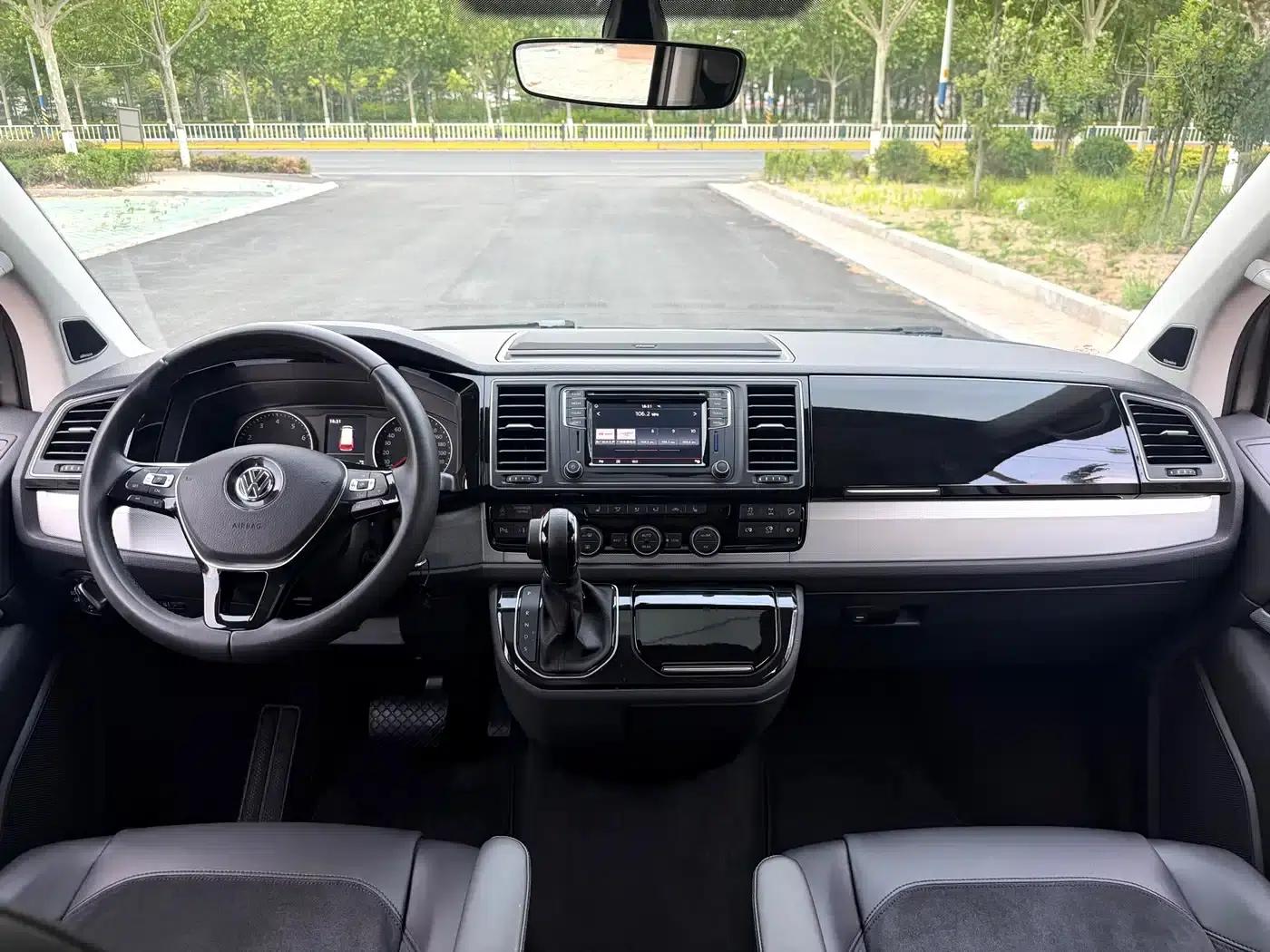 Multivan 2017 2.0TSI 4WD Explorer Edition 7-seater — миниатюра 7