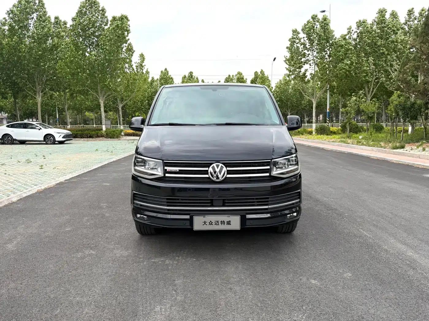 Multivan 2018 2.0TSI 4WD Explorer Edition 7-seater — миниатюра 2
