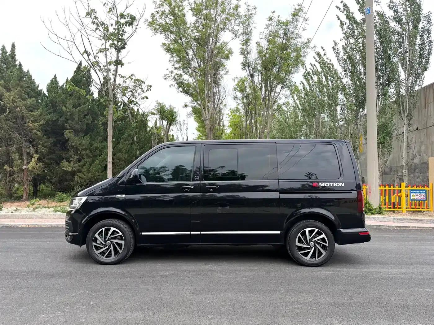 Multivan 2018 2.0TSI 4WD Explorer Edition 7-seater — миниатюра 5
