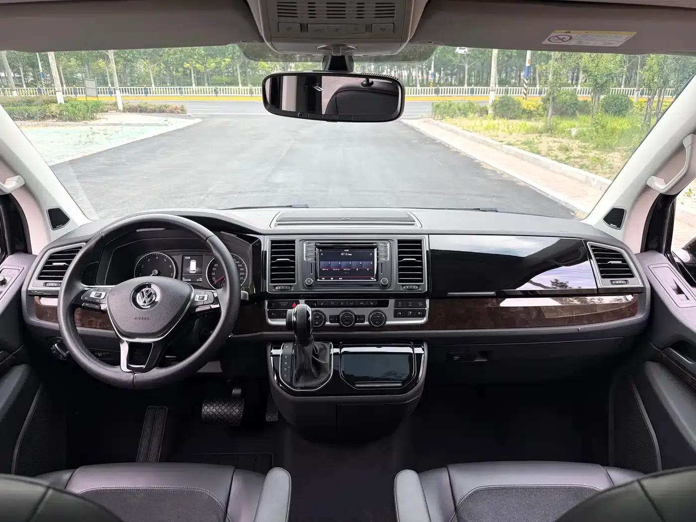 Multivan 2018 2.0TSI 4WD Explorer Edition 7-seater — миниатюра 7
