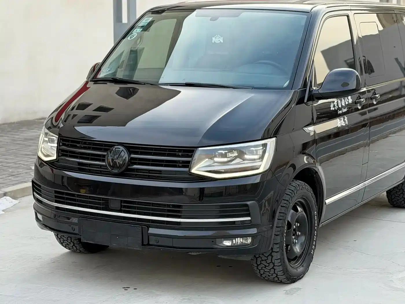 Multivan 2018 2.0TSI 4WD Premium Edition 7-Seater — миниатюра 7