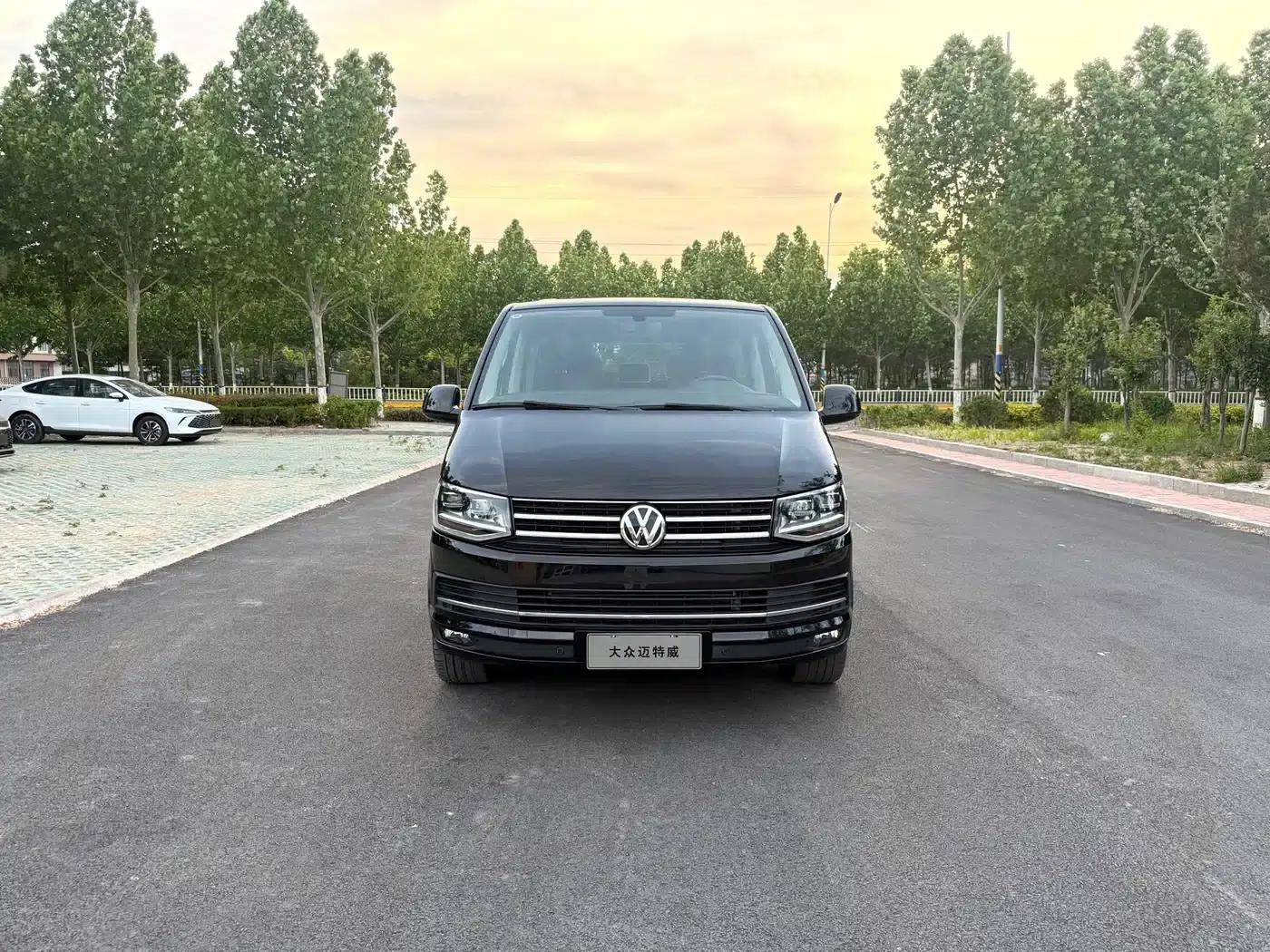 Multivan 2019 2.0TSI 2WD Luxury 7-Seater — миниатюра 2