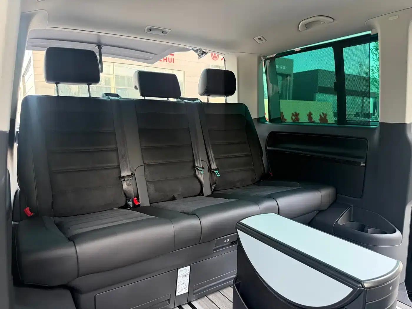 Multivan 2019 2.0TSI 2WD Luxury 7-Seater — миниатюра 22