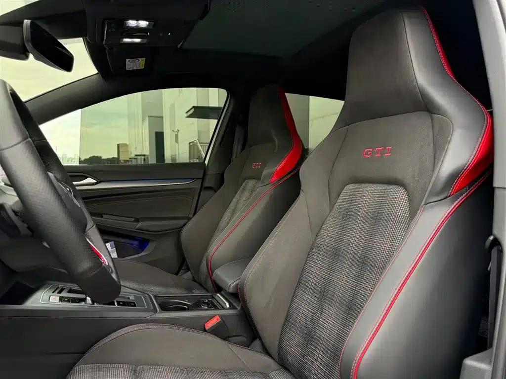 2025 Golf GTI 380TSI DSG GTI — миниатюра 12