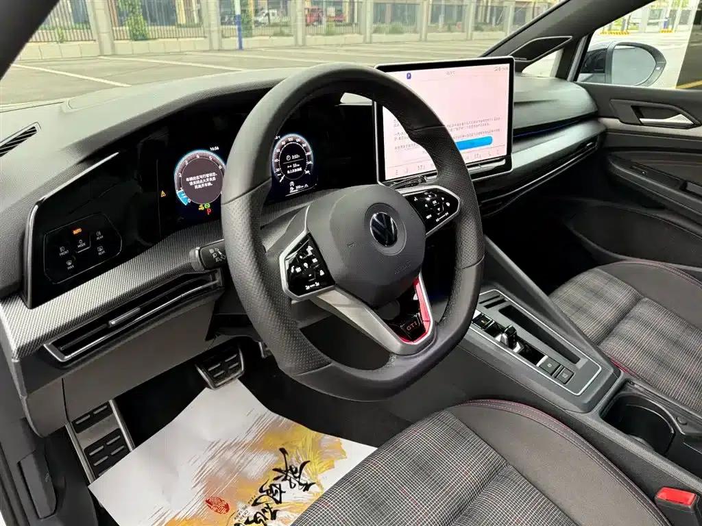 2025 Golf GTI 380TSI DSG GTI — миниатюра 13