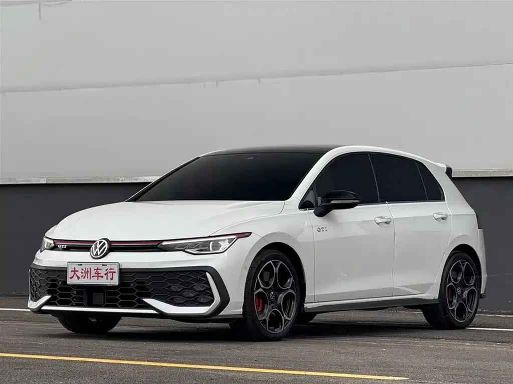 2025 Golf GTI 380TSI DSG GTI — миниатюра 3