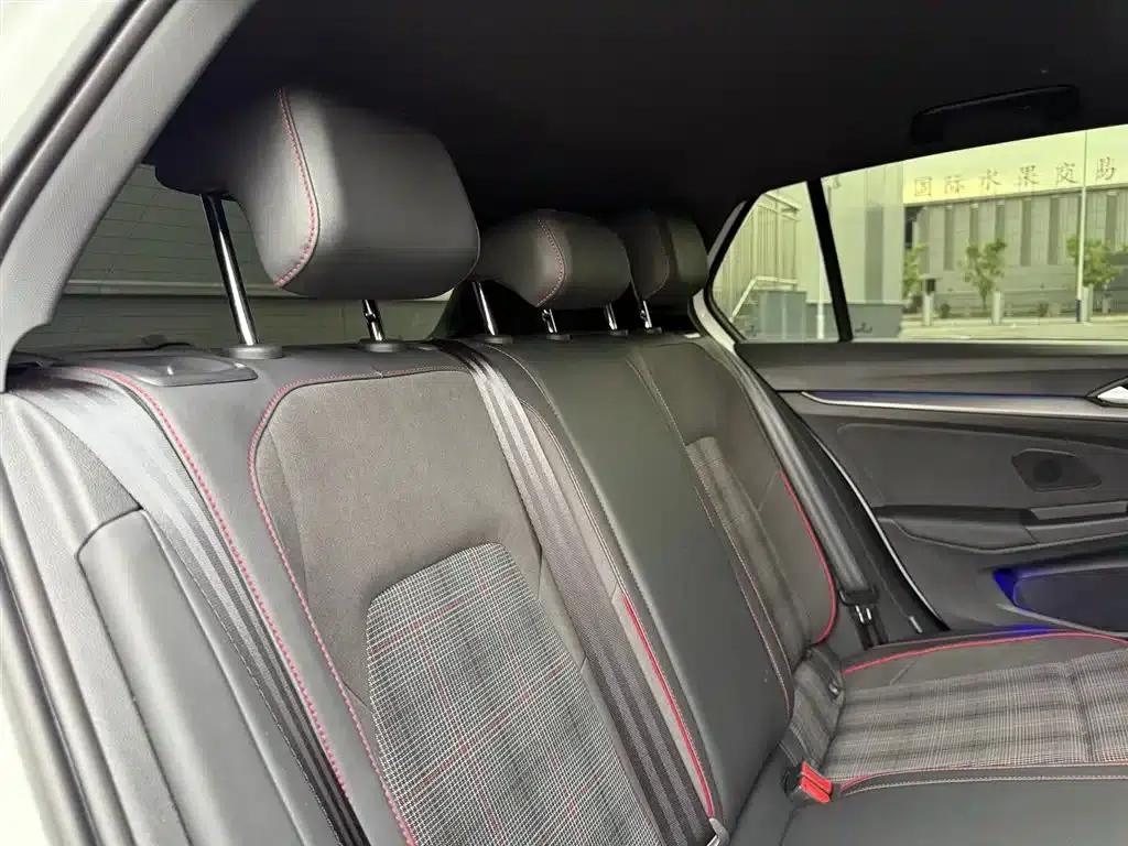 2025 Golf GTI 380TSI DSG GTI — миниатюра 24