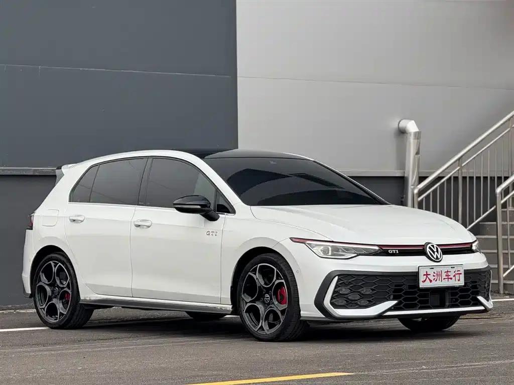 2025 Golf GTI 380TSI DSG GTI — миниатюра 4
