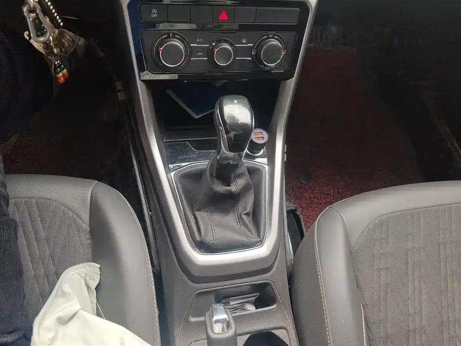 2019 Volkswagen T-Cross 280TSI DSG Comfort Edition — миниатюра 16