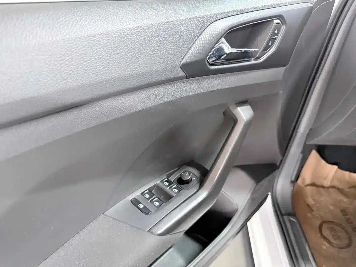 2023 Volkswagen T-Cross 1.5L Automatic Comfort Edition — миниатюра 6
